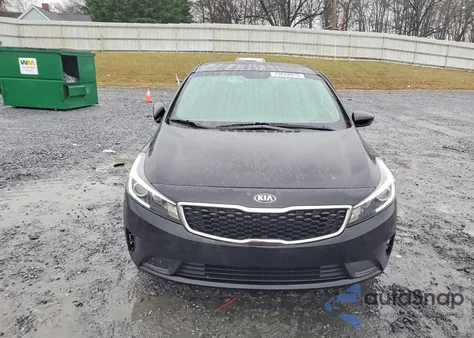 2018 Kia Forte Lx z USA, uszkodzony, nr VIN 3KPFK4A75JE247434